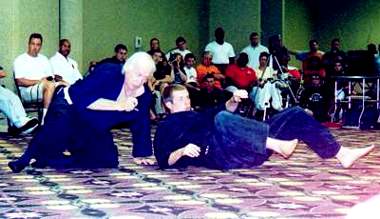 Prof. John Denora of USA Daita Ryu in California during seminar